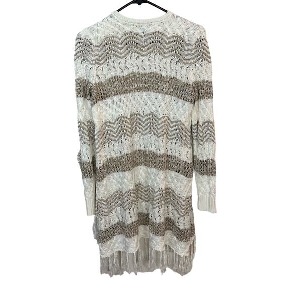 Coastal Beachy Crochet Sweater Cardigan Womens Size M Fringe Absolutely Famous - Picture 3 of 6